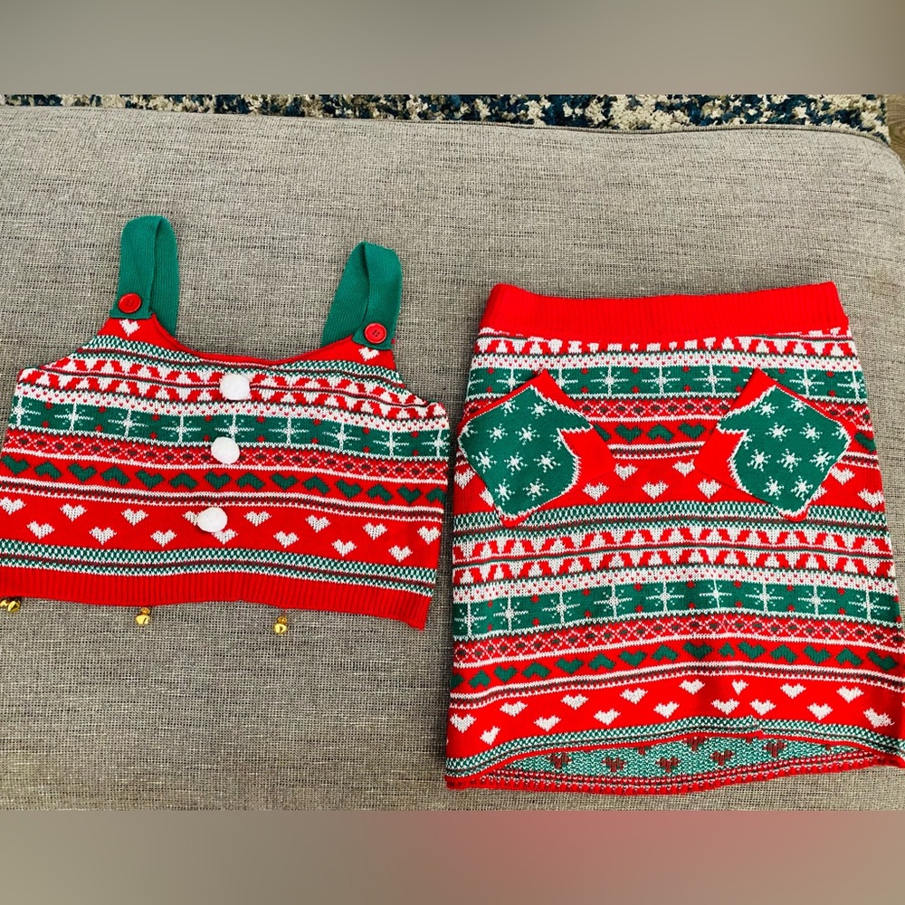 Womens Christmas crop top set skirt large love on hanger ugly sweater nwt